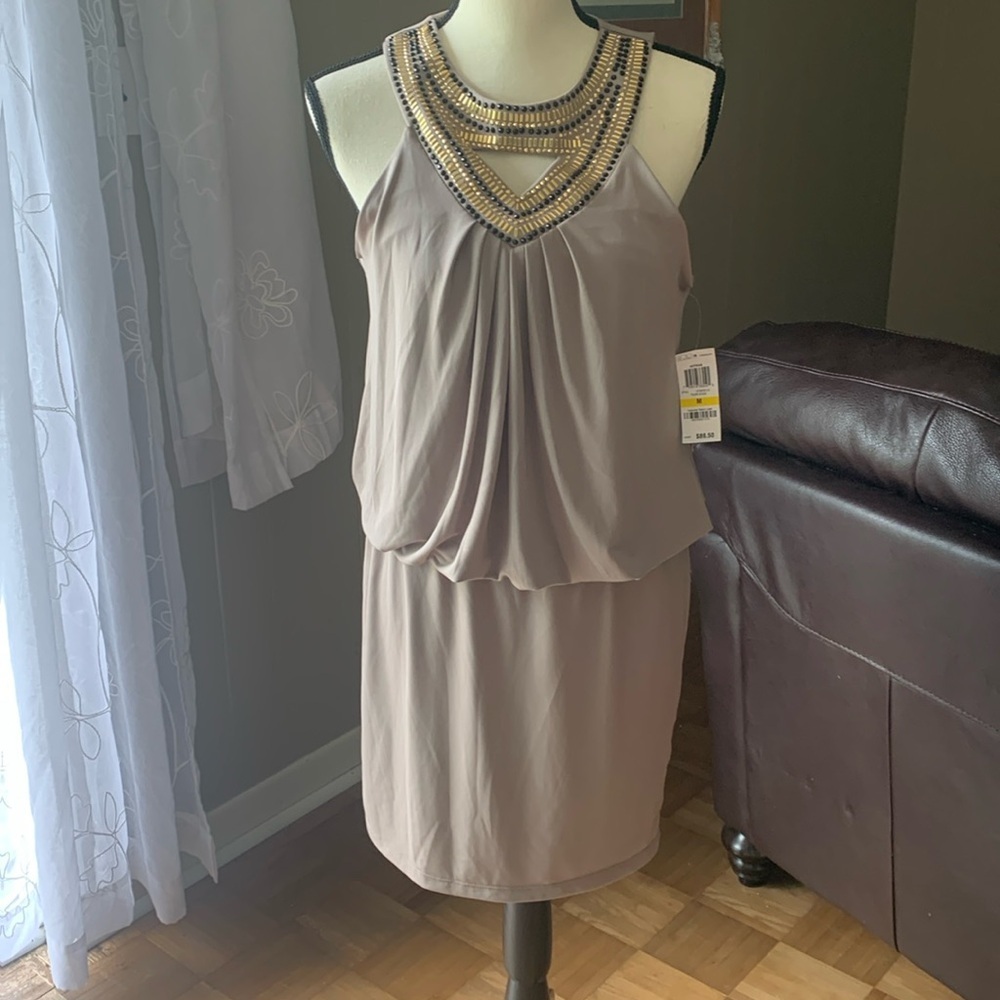 Thalia Sodi Antiqua Sleeveless Dress Size M NWT Knee Length Beaded Stretch